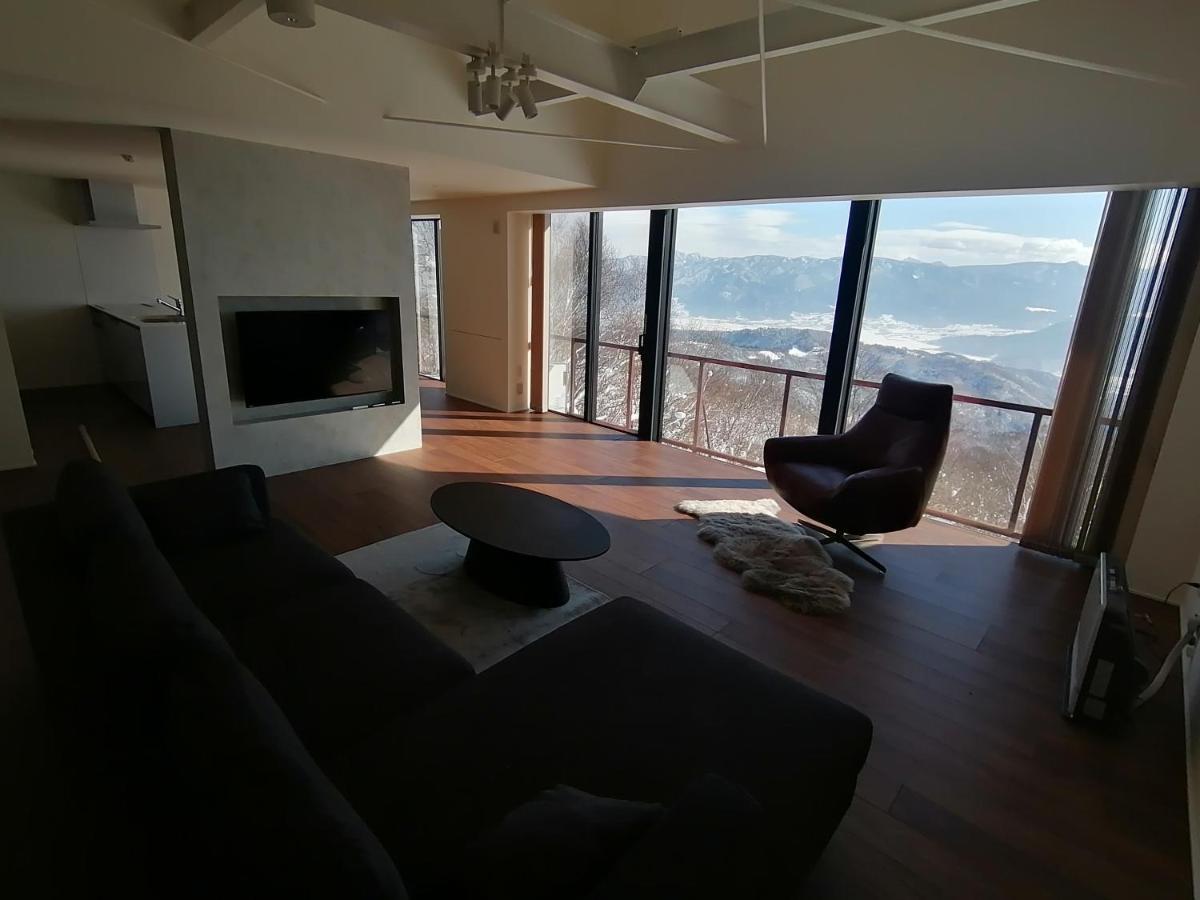 Aki'S Apartments Madarao Iiyama Exterior photo